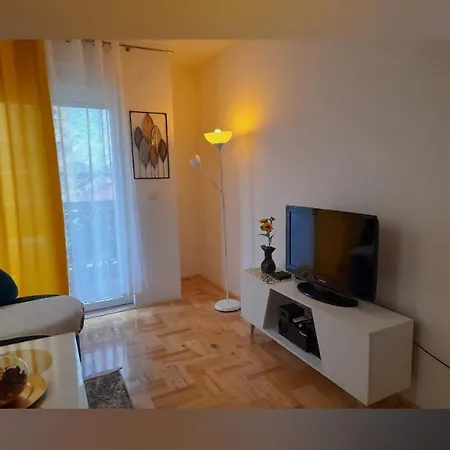 Nina Апартаменты